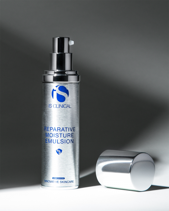 iS CLINICAL | Reparative Moisture Emulsion 50g